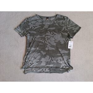 NWT Free People Camo Army T-Shirt Distressed Womens XS Green
